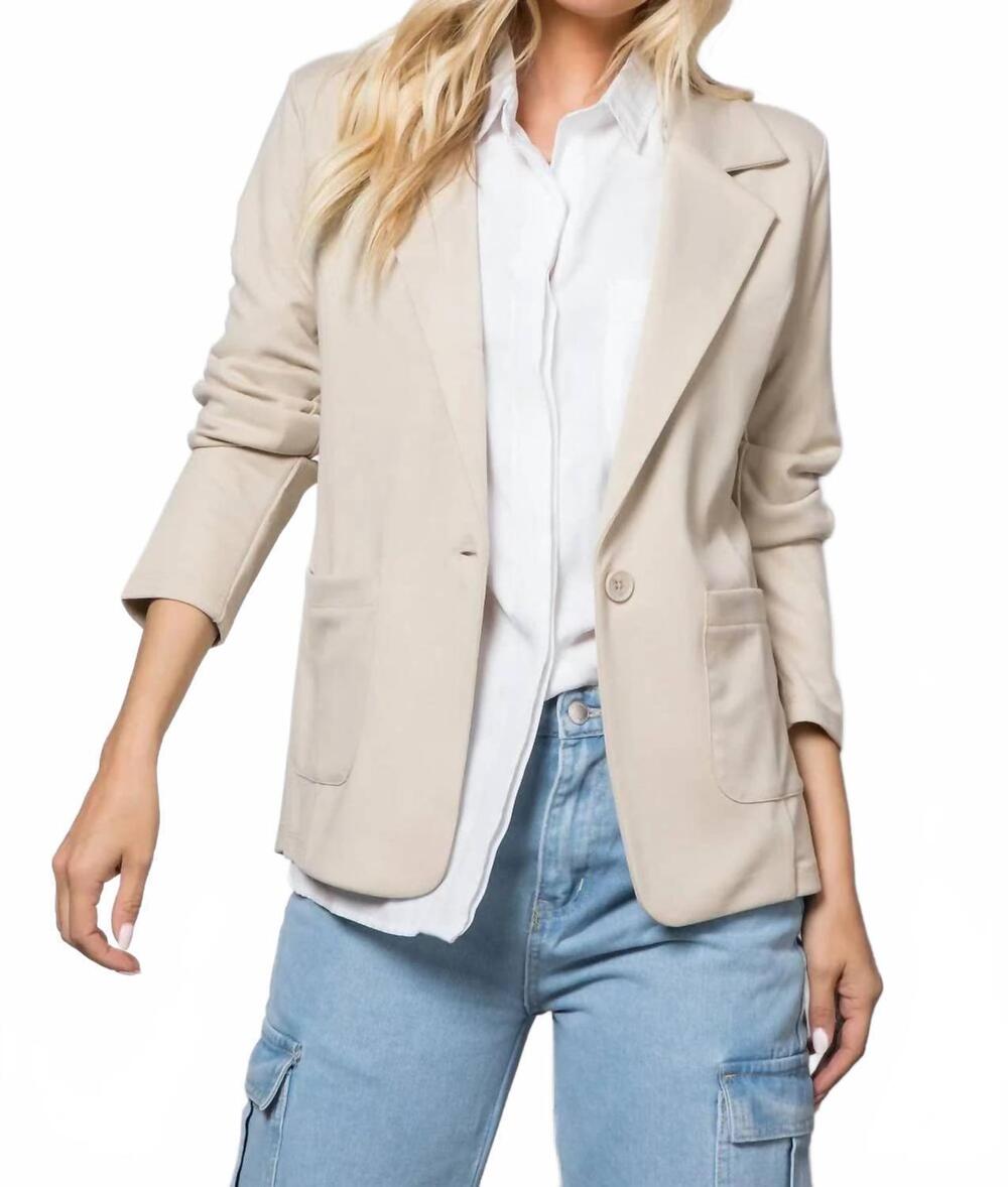 NEW 26 INTERNATIONAL your boyfriends blazer in light tan